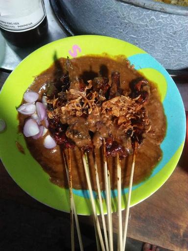 WARUNG SATE ABAH NUR