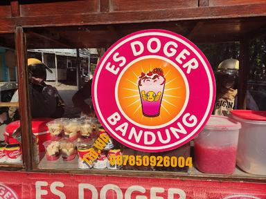 ES DOGER BANDUNG