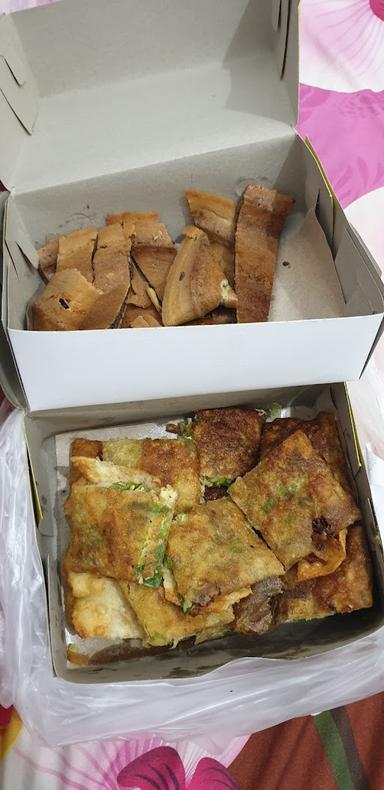 HOLDEN MARTABAK TERANG BULAN