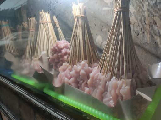 SATE AYAM PONOROGO