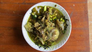 SOTO KEPALA SAPI WAK KAYIN