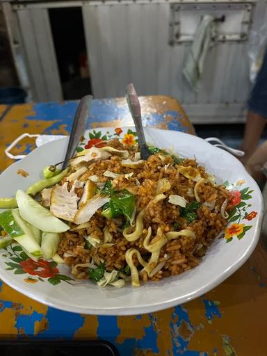 WARUNG PENYETAN PAK KUMIS