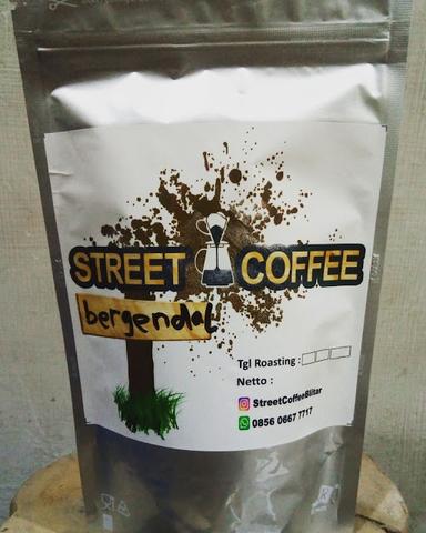 STREET COFFEE