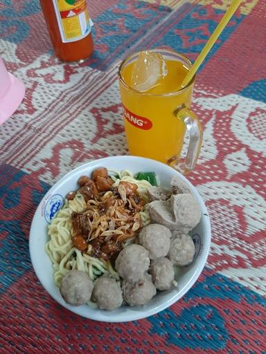 MIE AYAM & BAKSO SATRIA