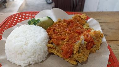 KAPAL FRIED CHICKEN CABANG KLAYATAN