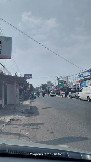 DONAT MADU SUMBER