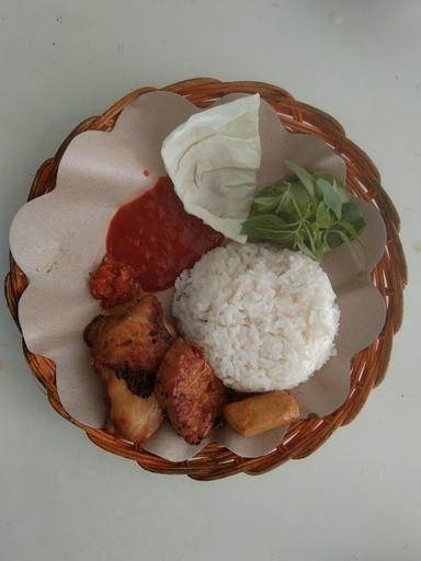 AYAM GORENG KALASAN SUMBER