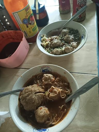 BAKSO MERCON (IBU ICIH)