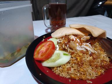 NASI GORENG & MIE GORENG AA