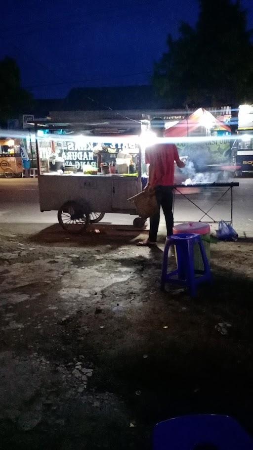 SATE AYAM KHAS MADURA BANG AWI