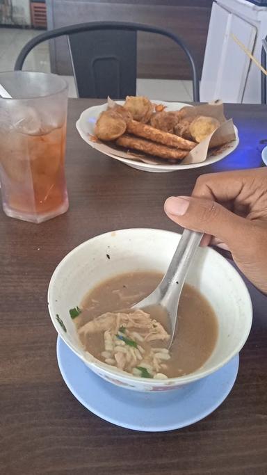 SOTO DAN SOP SEGAAAR PAK BAGONG