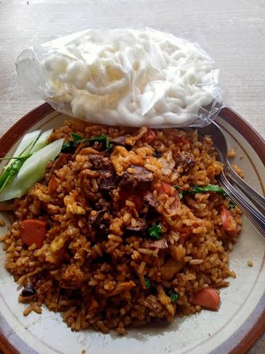 WARUNG NASGOR NGANTOK