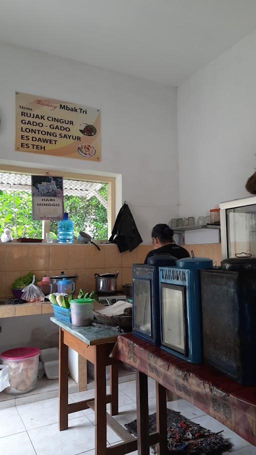 WARUNG RUJAK MBAK TRI