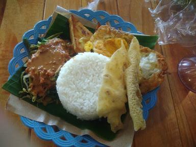 WARUNG HANINDA