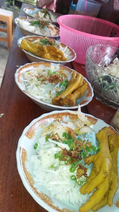 SOTO AYAM CEKER LAMONGAN