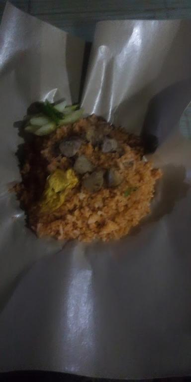 NASI GORENG & MIE TENDEAN