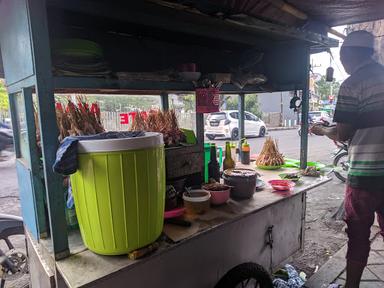 SATE AYAM & KAMBING