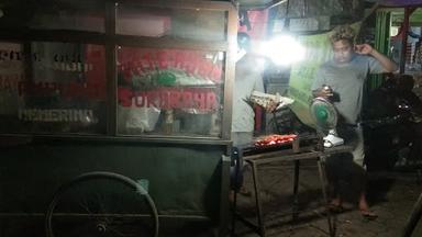 SATE AYAM SURABAYA PAK MAMAD