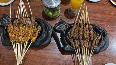 WARUNG SATE HM HARRIS