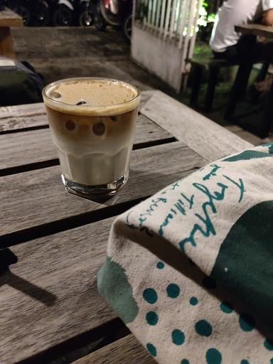 DREEZEL COFFEE PAJAJARAN