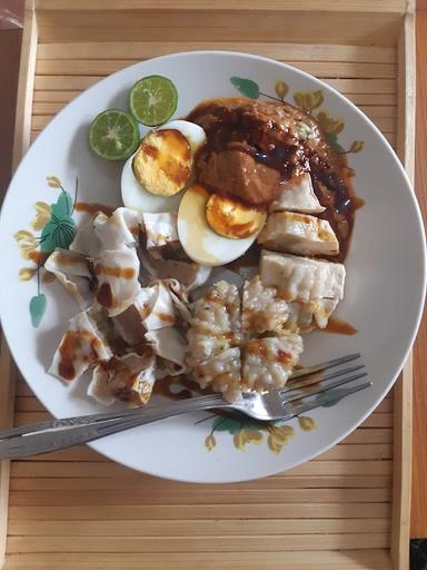 BASO TAHU TENGGIRI & DIMSUM MARKONI 3