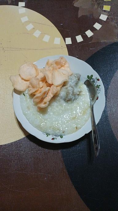 BUBUR AYAM PAK KOMAR