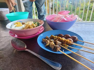 BUBUR AYAM SEMERU