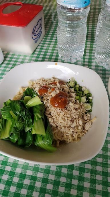 MIE BAKSO KANG ER