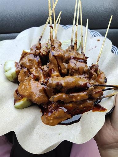 SATE MARANGGI & AYAM