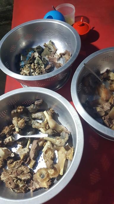 SOP KAKI KAMBING & SAPI 999 DUA SAUDARA