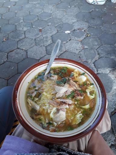 SOTO AYAM KHAS MADURA CAK NA'I