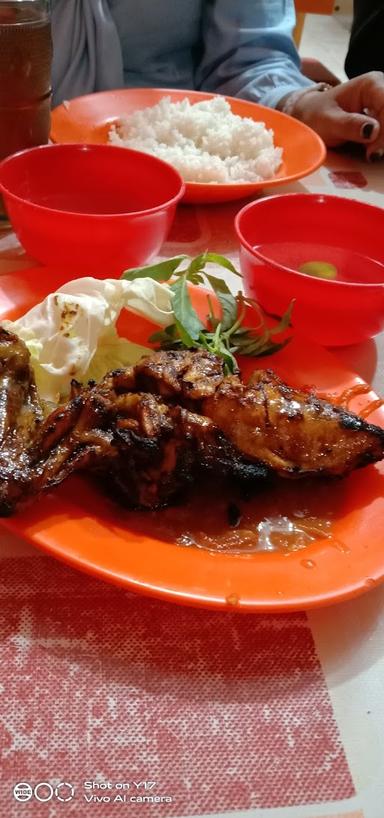 AYAM PENYET 88