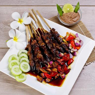 LAMONGAN MAS ANTON SOTO,SATE,TONGSENG