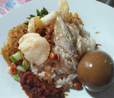 NASI UDUK KUNING 21