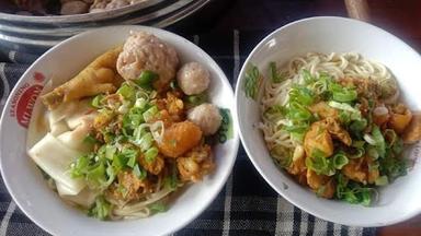 BAKSO MERCON MAMA AQIZ