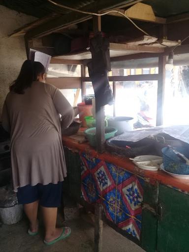 WARUNG MAKAN GADO GADO IBU GENDEK