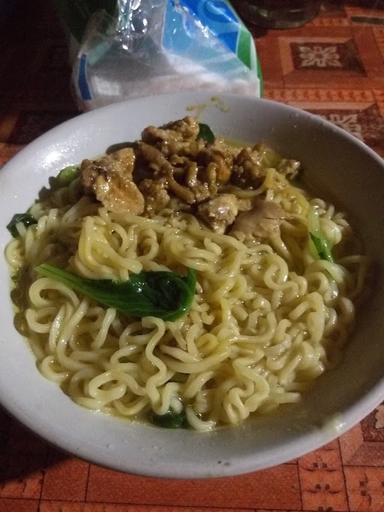 MIE AYAM DAN BAKSO TJB