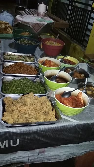 WARUNG NASI MPOK IDA