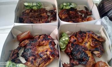 AYAM BAKAR WONG DESO