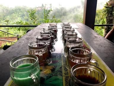 CANTIK AGRICULTURE LUWAK COFFEE TASTING