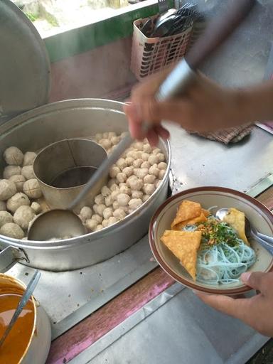 BAKSO PAK MIN TABANAN