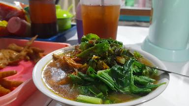 MIE AYAM/BAKSO BANG HO