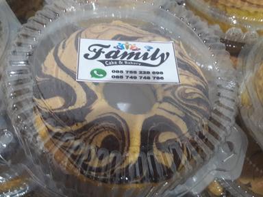 FAMILY CAKE & BAKERY