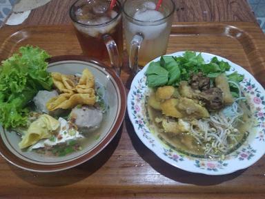 BAKSO MIE AYAM DJATI ROSO RASANE INGSUN