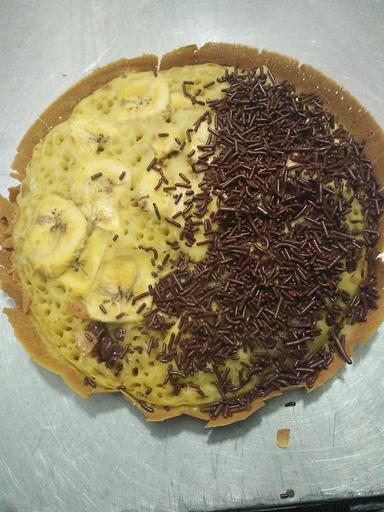 MARTABAK & TERANG BULAN CAK KARIM