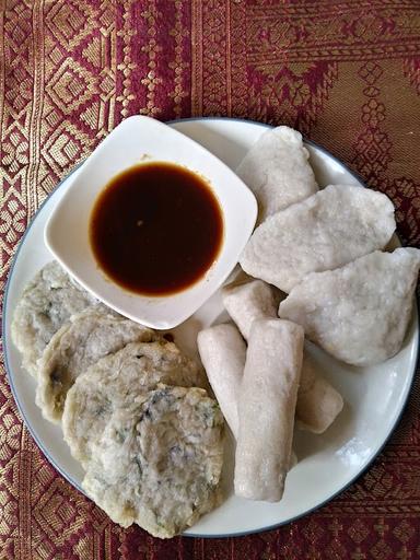 PEMPEK ZADA IKAN TENGGIRI, LEMAK NIAN