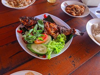 WARUNG PEDAS TANGKILSARI