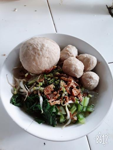 MIE AYAM & BAKSO MAS RIS