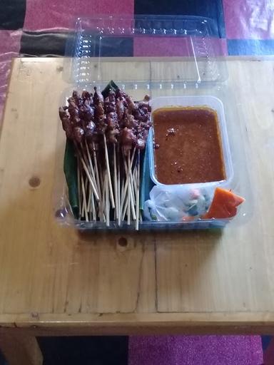 RUMAH SATE BALEWOK