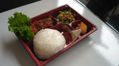 WARUNG NASI UDUK PEDAS BU LELI